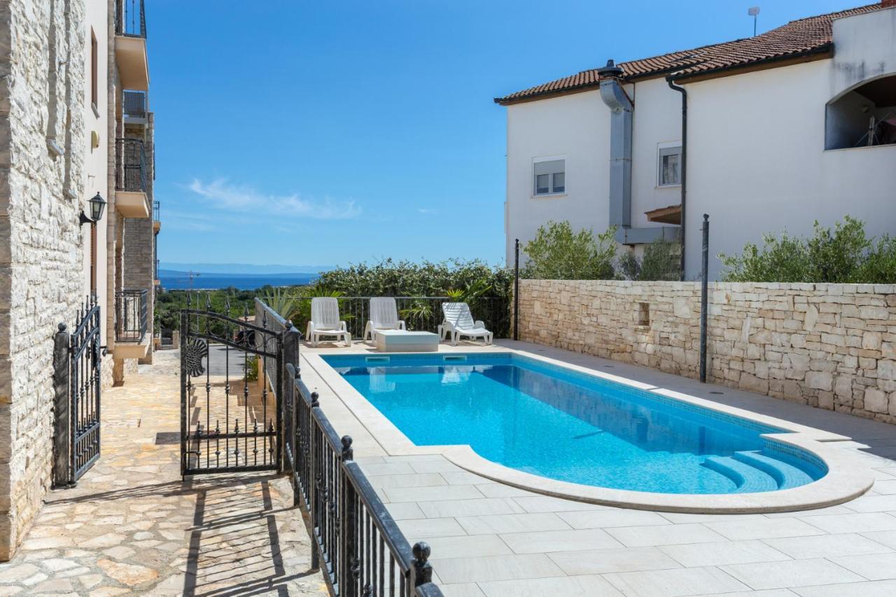 Marlera - Penthouse Daire Ližnjan Dış mekan fotoğraf