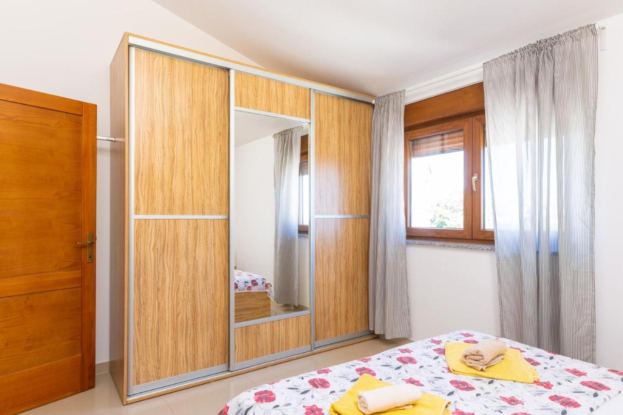 Marlera - Penthouse Daire Ližnjan Dış mekan fotoğraf